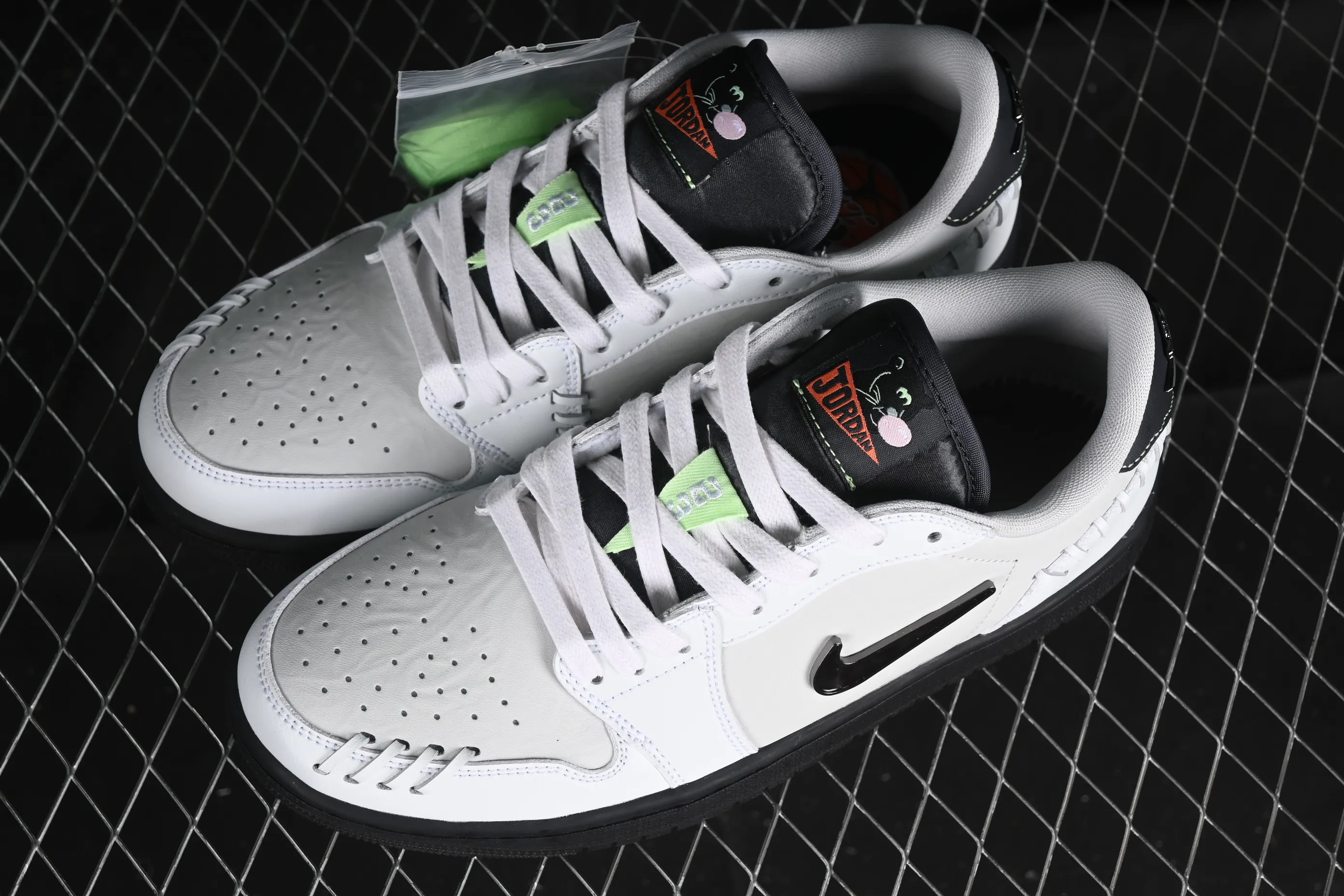 All categories Air Jordan Jordan series basketball shoes Air Jordan 1 Low Air Jordan 1 Low "Method of Make" AJ1 Joe 1 metallic gray low-top cultural and leisure sports sneakers HM3689-001